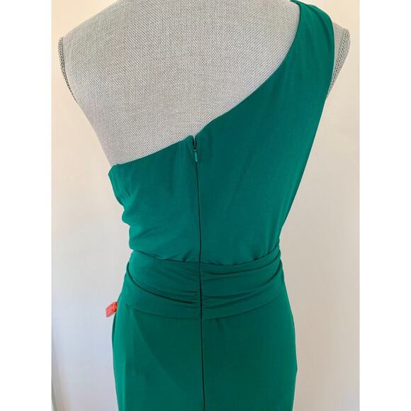 MacDuggal Ieena One Shoulder Jersey Gown in Green Size 8 Maxi Sheath Belted - Picture 5 of 9